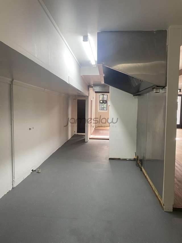 10/8 Commerce Street City Centre_2