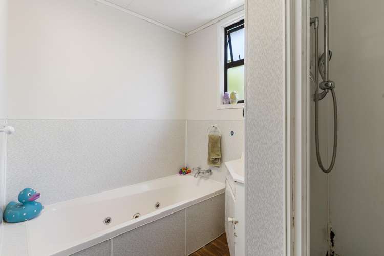 6 Higgs Road Mount Wellington_16