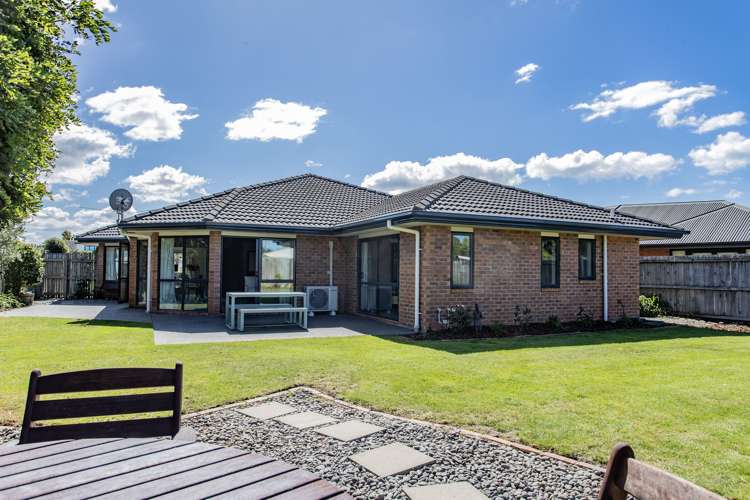 9 Cayman Close Shirley_15