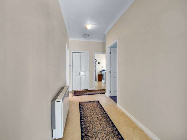 1 Farm Road Allenton_27