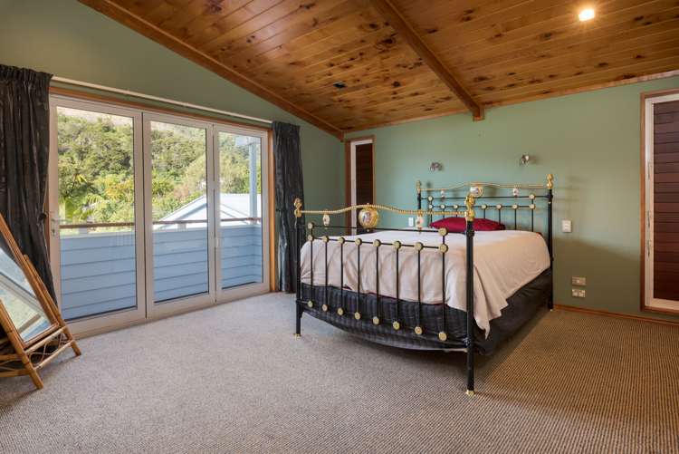 27 The Parade Okiwi Bay_11