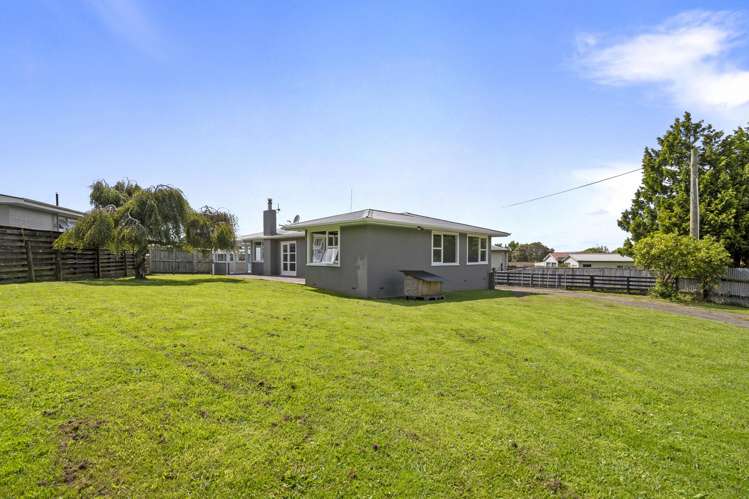 18 McClure Street Feilding_16