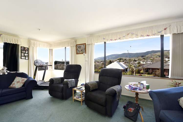 35 Washbourn Drive Richmond_4