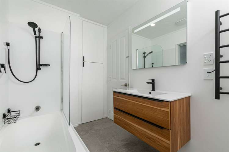 33 Hindmarsh Street Henderson_16