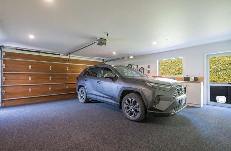 22 Fellbridge Rise Wakefield_24