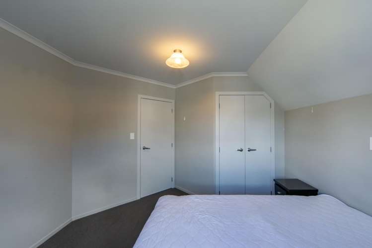 32M Abbotsford Street Hamilton Central_11