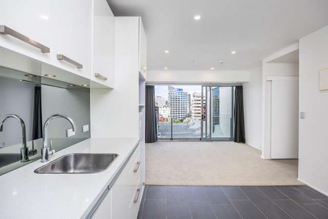 14XX/6 Lorne Street 10015_1