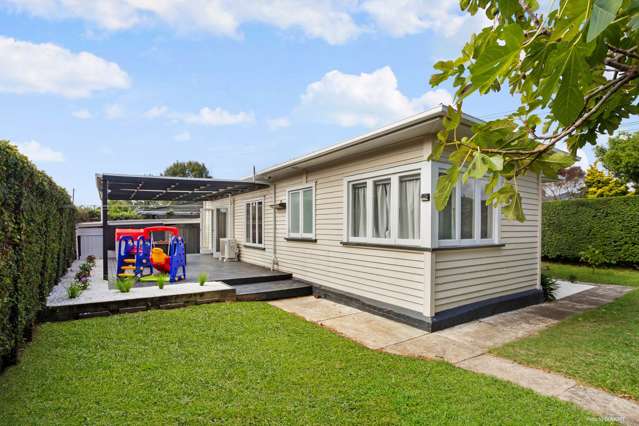 1 Admiral Beatty Avenue Mount Roskill_1