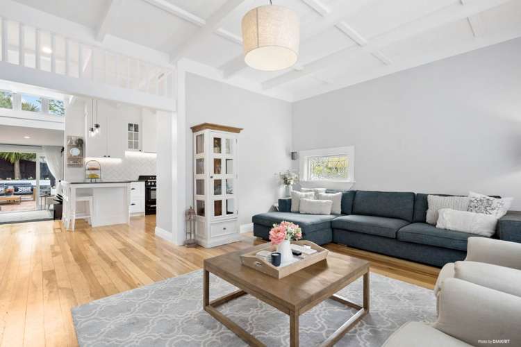 2a Pounamu Avenue Greenhithe_14