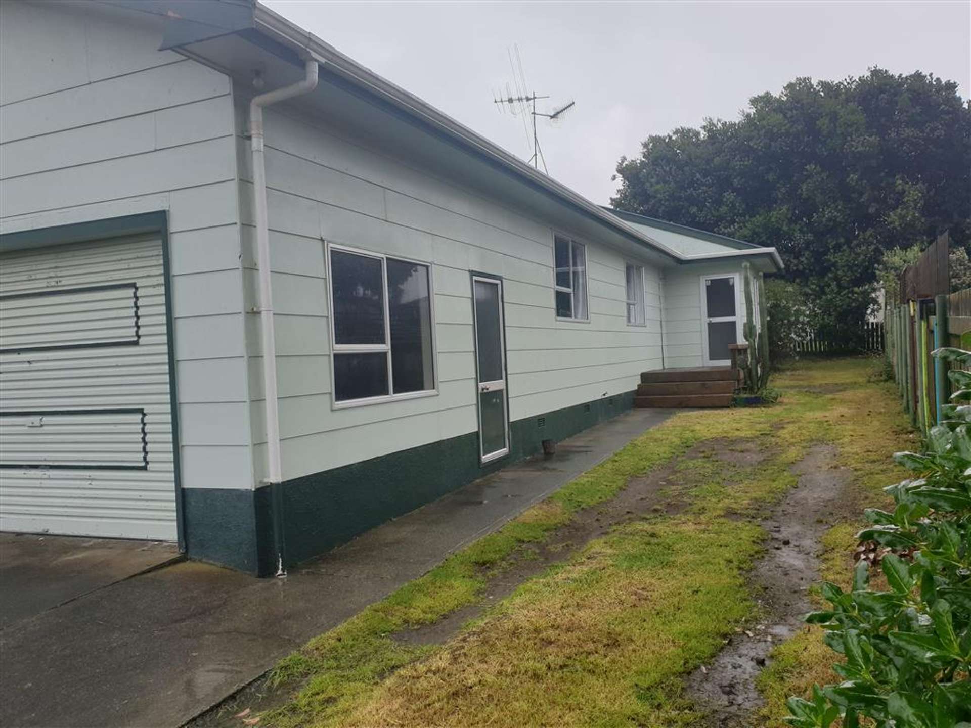 10 Colenso Place Otaki Beach_0