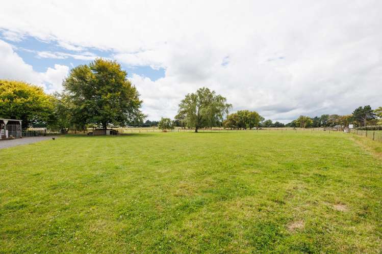 512 Milson Line Newbury_38