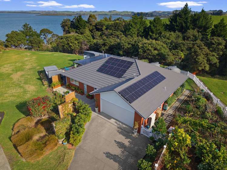 96 Omana Avenue Shelly Beach Helensville_32