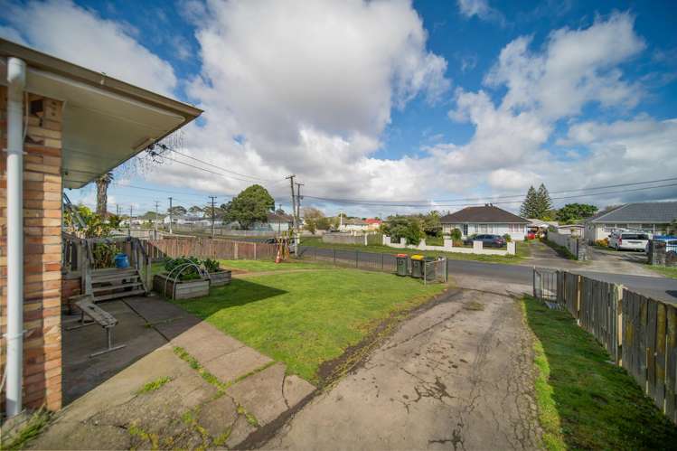 13 Tyrone Street Otara_13