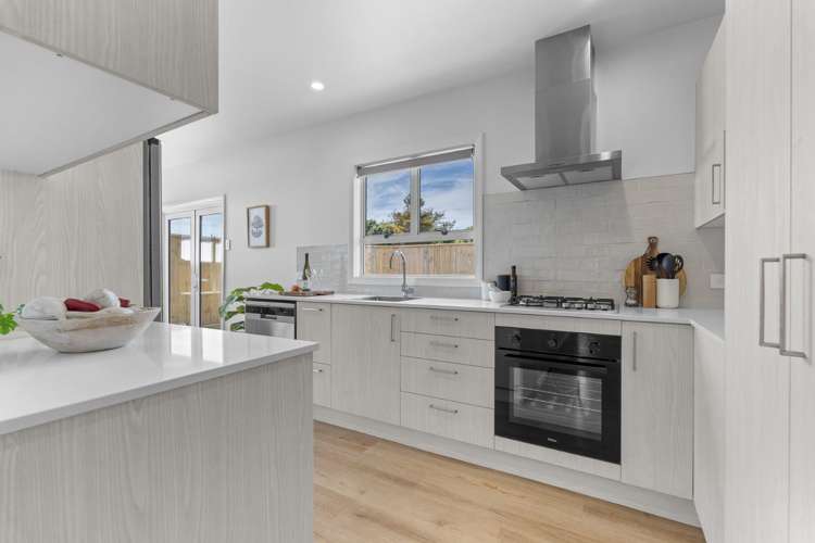 60 Wallath Road Westown_5