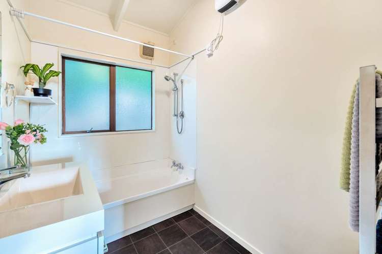 2/6a Inver Street Glen Eden_11