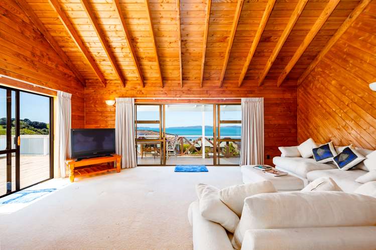 33 Merehai Place Snells Beach_1