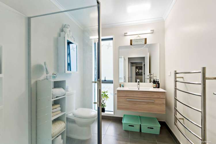 24 Oioi Road Hobsonville_9