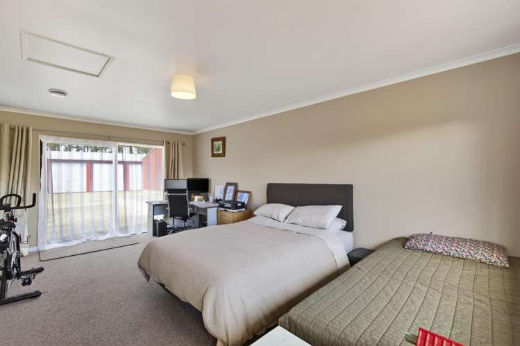 438 Alfred Road Egmont Village_15