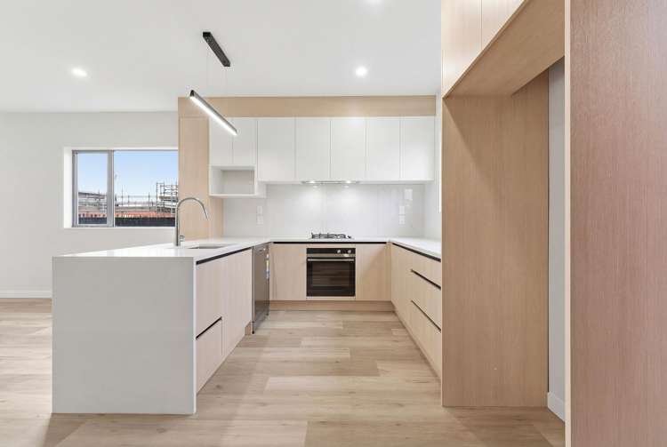 4 & 6 Te Taiheke Road Papakura_4