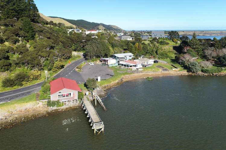 10 Tuakau Bridge-Port Waikato Road Port Waikato_19