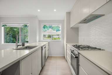 3 Henrietta Maxwell Grove_4