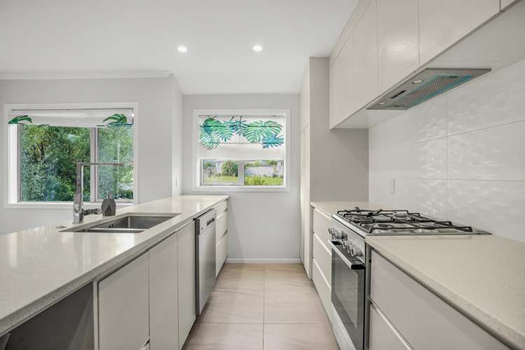 3 Henrietta Maxwell Grove_4