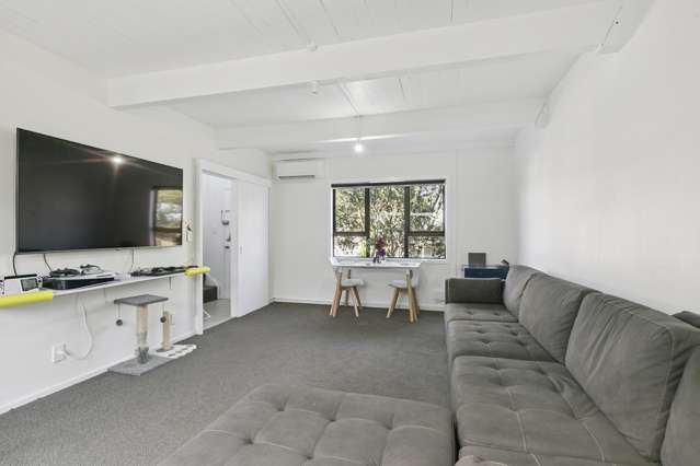 118 Akaroa Drive Maupuia_3