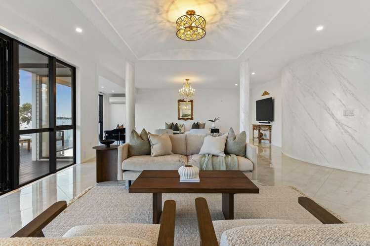 257 Beach Road Campbells Bay_4