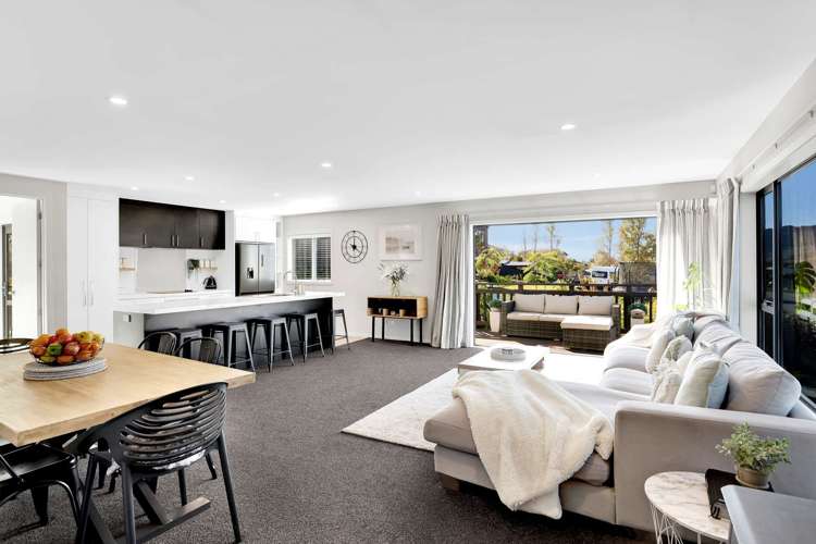 71 Stratford Drive_4
