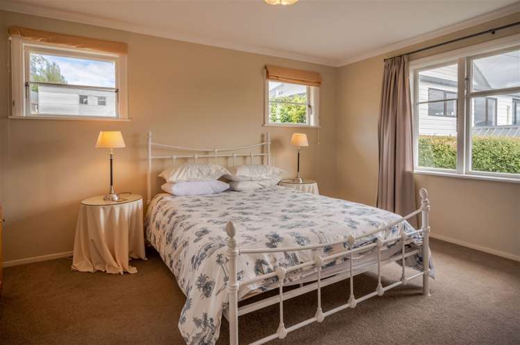 15 Penlington Place Akaroa_8