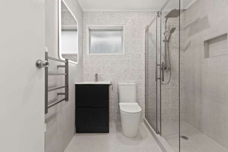 1/25 Alcock Street Mt Wellington_11