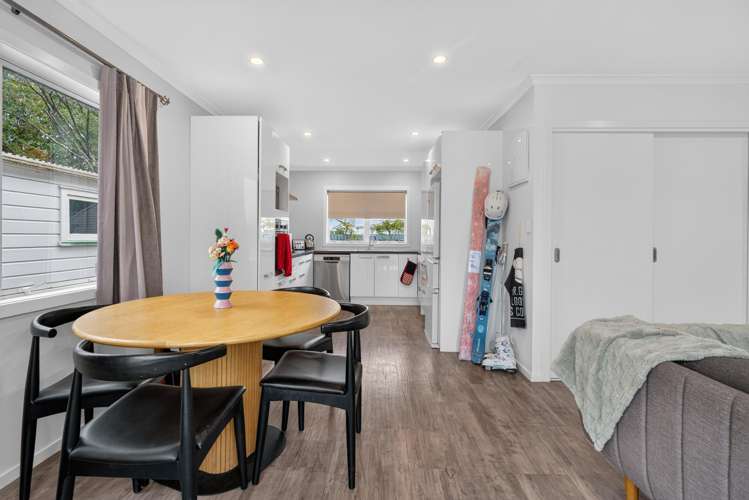 7 Rexwood Street Carterton_34
