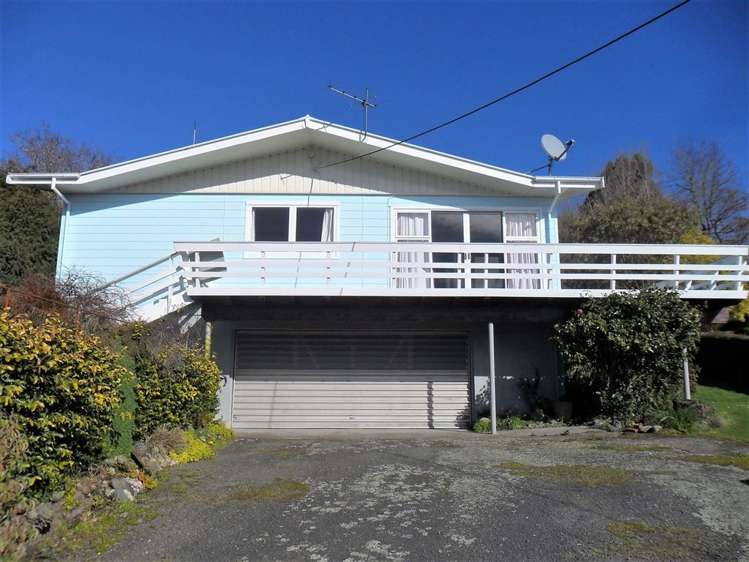 12 Dixon Way Taihape and Surrounds_32