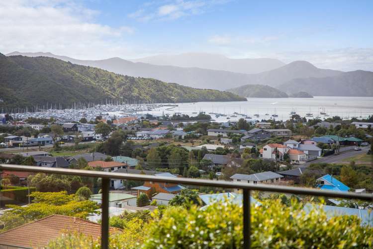 10 Moana Heights Waikawa_9