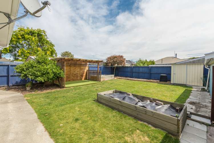 18 Dunstan Crescent Hornby_15