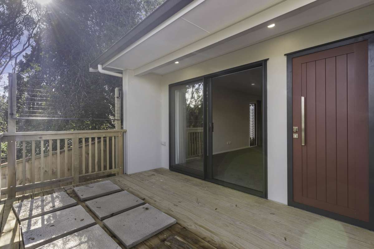 41A Kingdale Road | 11401 | Waitakere City | Houses for Rent - OneRoof