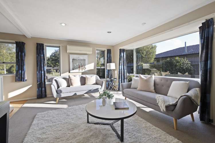 42 Oakley Crescent Hornby_5