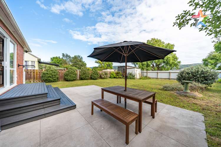 55 Shearer Crescent Naenae_23