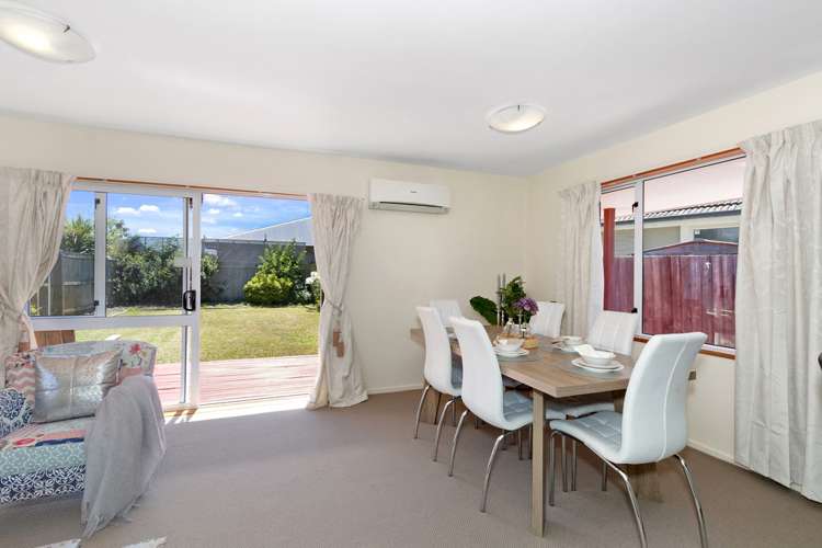 2/12 Barclay Place Burwood_2