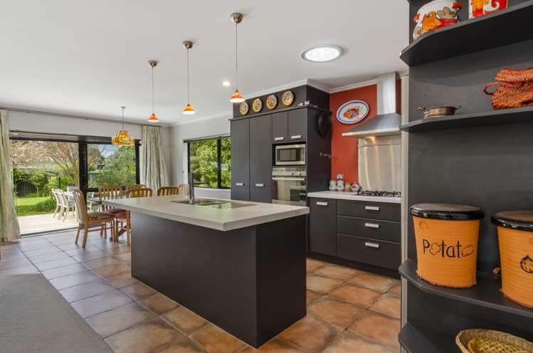 16 Harbour View Road Point Wells_1