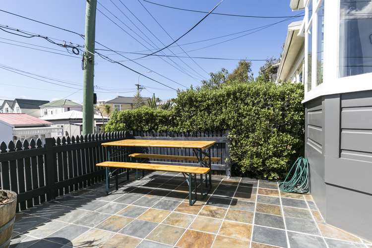 7 Luxford Street Berhampore_18