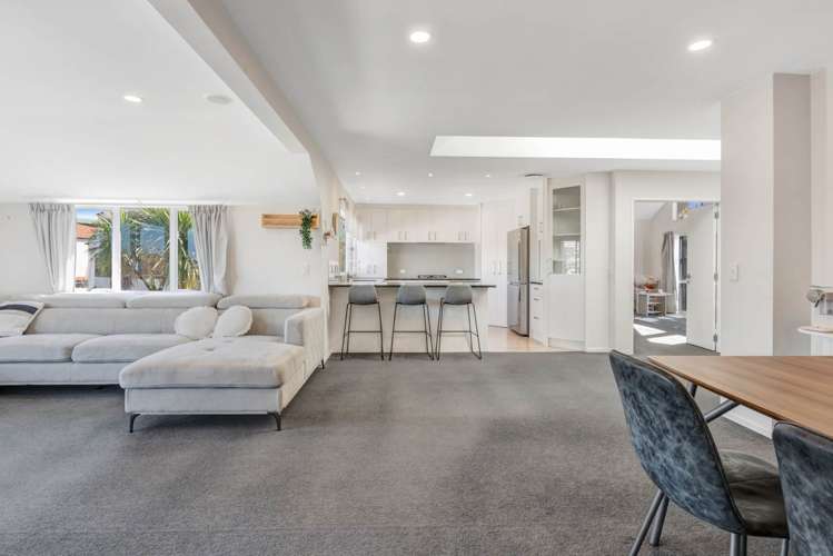 19a Masterton Road Rothesay Bay_2