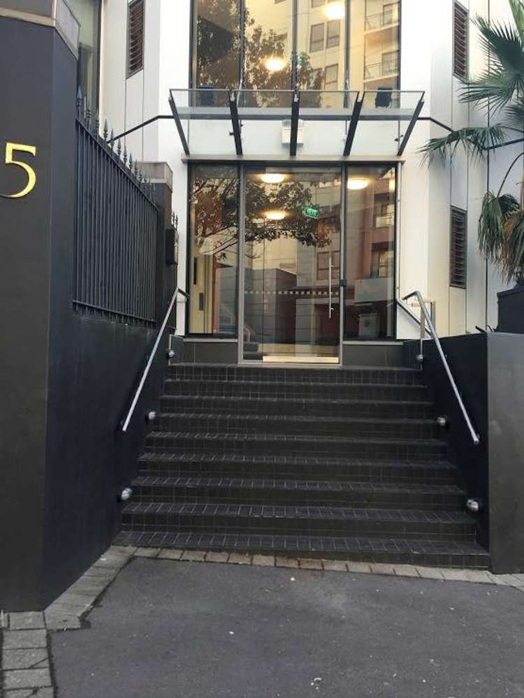 1E/15 Nelson Street Auckland Central_5