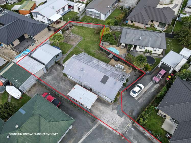 12 Bruce Avenue Glenview_13