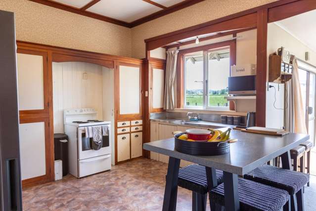 211 River Road Kumeroa_4