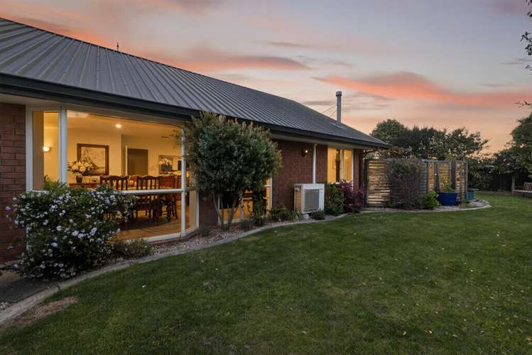 4 Windward Lane Bromley_10