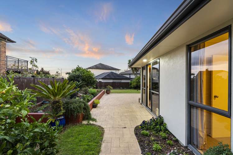 35 Waimanu Bay Drive Te Atatu Peninsula_22