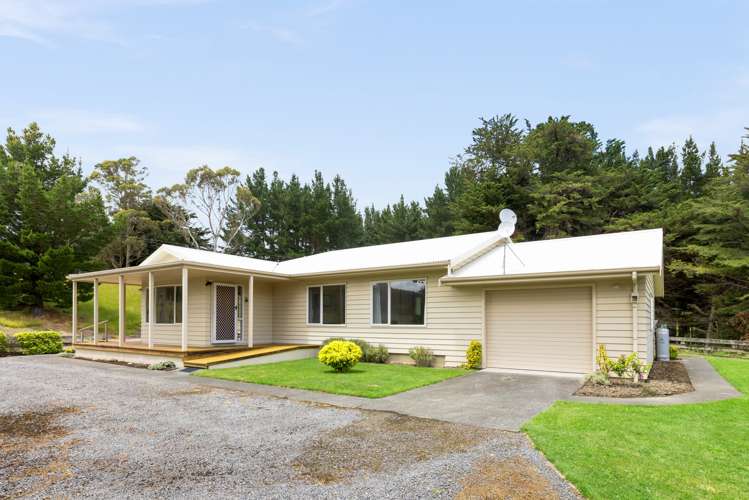 2069 Kahuranaki Road Elsthorpe_16