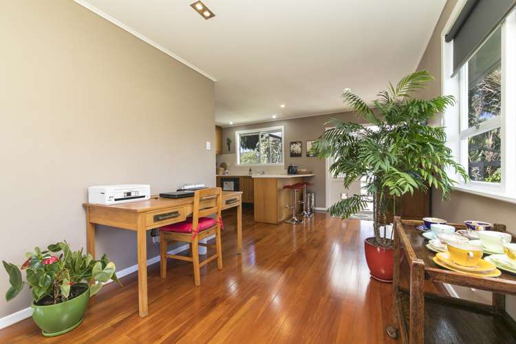 48 Rimutaka Place Titirangi_5