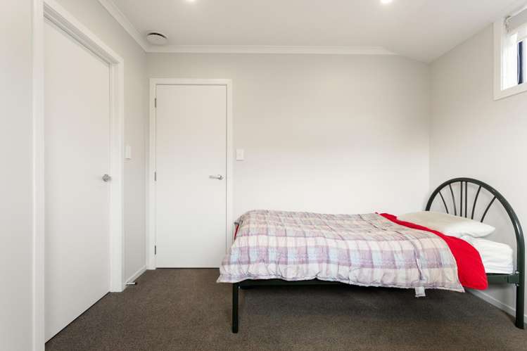 2/1 Paul Crescent Fairfield_9